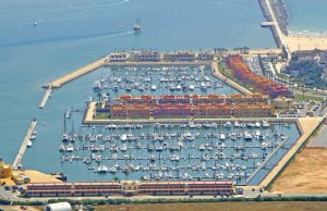 10 x 3.3 Metros Amarre Puerto Deportivo de Portimao En Venta