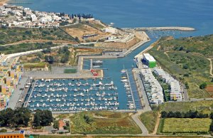 10 x 3.5 Metros Amarre Puerto Deportivo de Albufeira En Venta