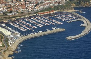 10 x 3.5 Metros Amarre Puerto Deportivo de Palamos En Venta