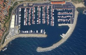 10 x 3.5 Metros Amarre Puerto Deportivo de Palamos En Venta