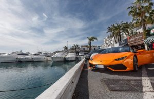 10 x 3.5 Metros Amarre Puerto Deportivo de Puerto Banus En Venta