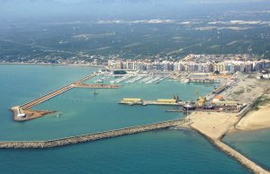 10 x 3.75 Metros Amarre Puerto Deportivo de Burriananova En Venta