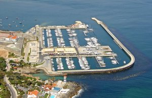 10 x 3.8 Metros Amarre Puerto Deportivo de Cascais En Venta