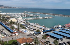 10 x 3.8 Metros Amarre Puerto Deportivo de Fuengirola En Alquiler