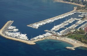 10 x 4 Metros Amarre Puerto Deportivo de Port Pierre Canto Cannes En Venta