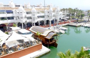 10 x 4 Metros Amarre Puerto Deportivo de Benalmadena En Venta