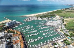 10 x 4 Metros Amarre Puerto Deportivo de Vilamoura En Venta