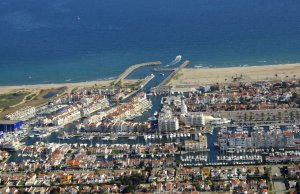 11 x 3.5 Metros Amarre Puerto Deportivo de Empuriabrava En Venta