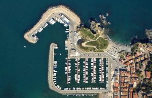 11 x 3.5 Metros Amarre Puerto Deportivo de Port de Llanca En Venta