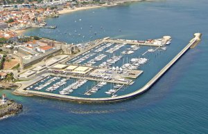 12 x 4.4 Metros Amarre Puerto Deportivo de Cascais En Venta