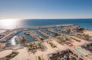 12 x 4.5 Metros Amarre Puerto Deportivo de Deportivo Marbella En Alquiler