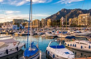 12 x 4.5 Metros Amarre Puerto Deportivo de Deportivo Marbella En Venta