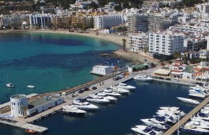 12 x 4 Metros Amarre Puerto Deportivo de Santa Eulalia En Alquiler