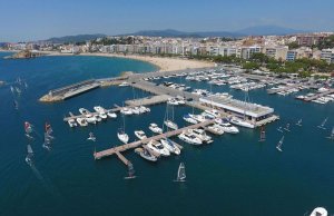 15 x 5 Metros Amarre Puerto Deportivo de Club de Vela Blanes En Venta