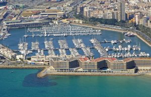 20 x 6.5 Metros Amarre Puerto Deportivo de Alicante En Venta