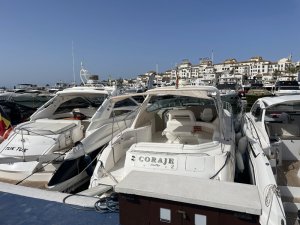 18 x 4.8 Metros Amarre Puerto Deportivo de Puerto Banus En Venta