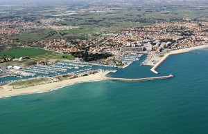 12 x 4 Metros Amarre Puerto Deportivo de Port de Saint Cyprien En Venta