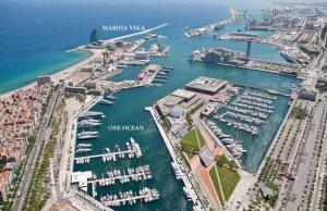 40 X 9.5 Metros Amarre Puerto Deportivo de Vela Barcelona En Venta