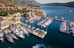 Opciones de atraque de hasta 200 metros. Amarre Puerto Deportivo de Porto Montenegro En Venta