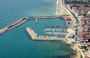 6 x 2.5 Metros Amarre Puerto Deportivo de CN Cases d'Alcanar En Venta