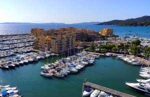 6 x 2.5 Metros Amarre Puerto Deportivo de Port of Bormes-Les-Mimosas En Venta