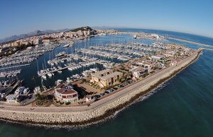 6 x 2.6 Metros Amarre Puerto Deportivo de de Denia En Venta