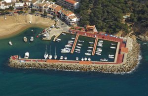 8 x 3 Metros Amarre Puerto Deportivo de Puerto de Llafranc En Venta